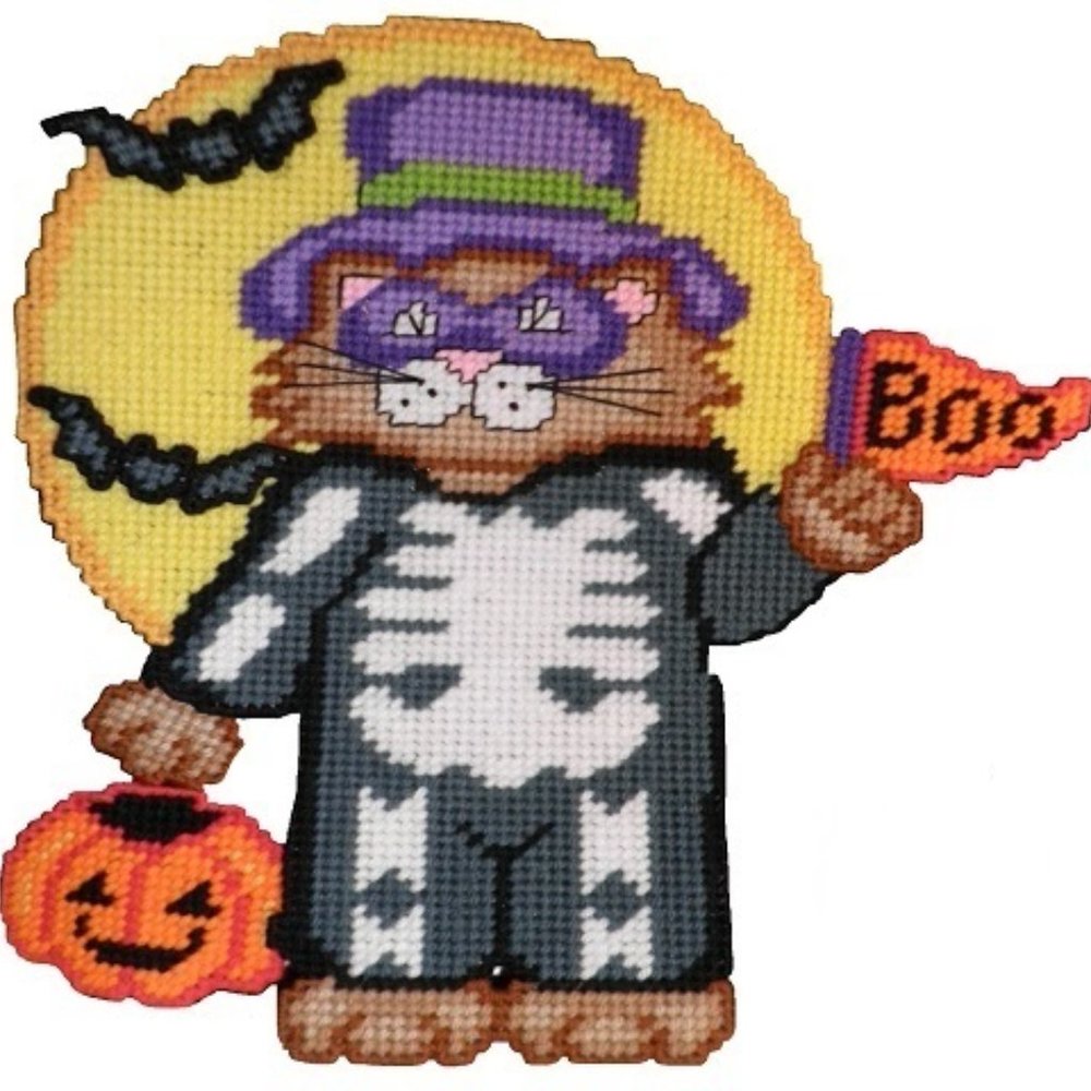 Kitty in Costume Wall Plaque